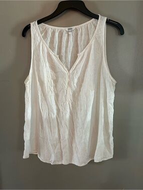 White flowy v-neck tank - lightweight textured embroidery